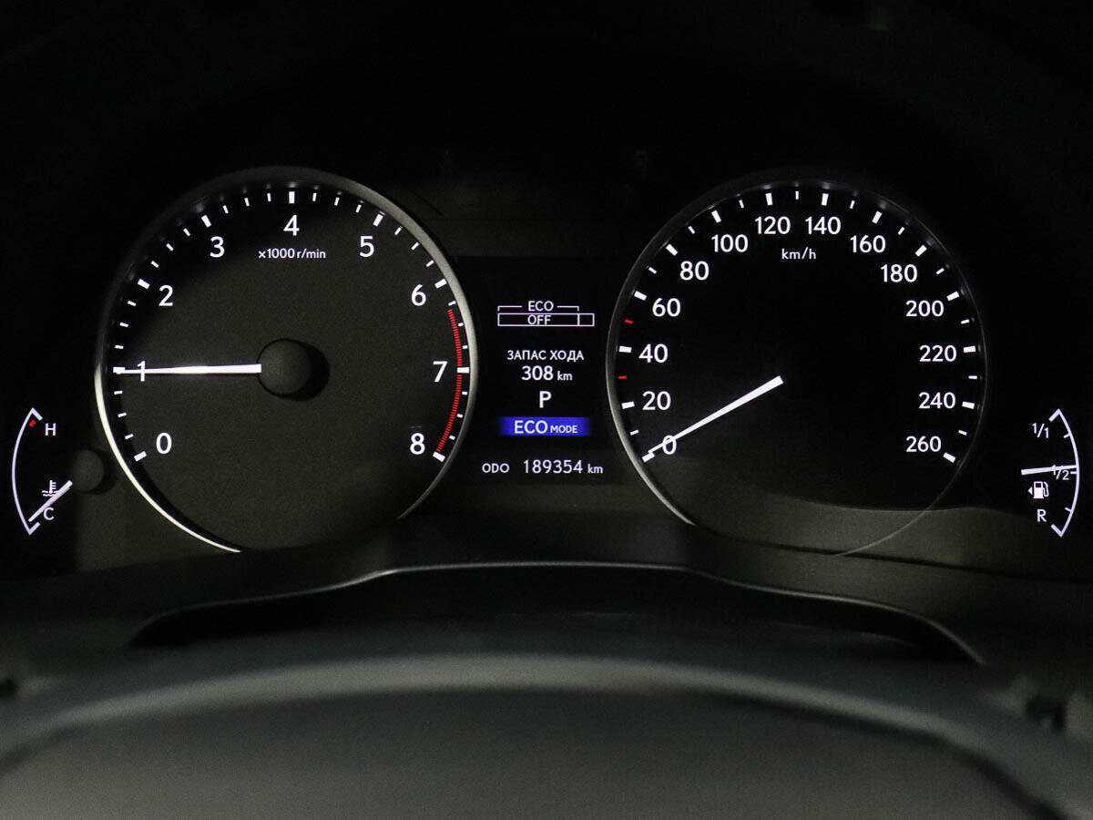 Lexus ES 2014 года с пробегом. Фото: #14