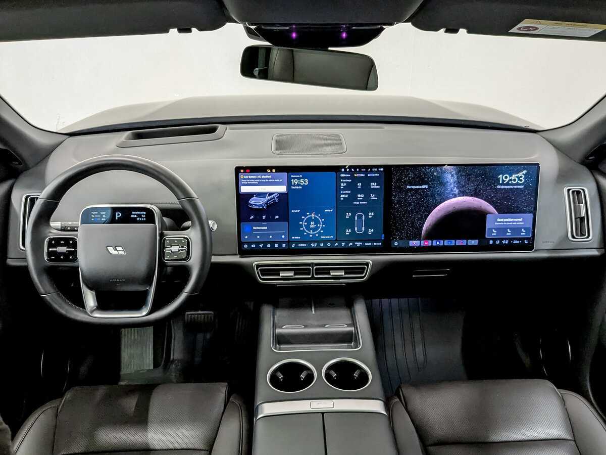 LiXiang L9 2023 года с пробегом. Фото: #13