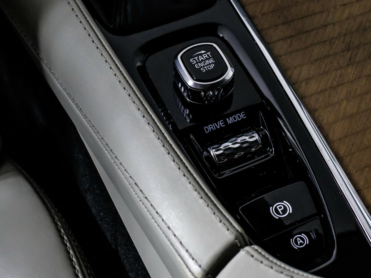 Volvo XC90 2017 года с пробегом. Фото: #19