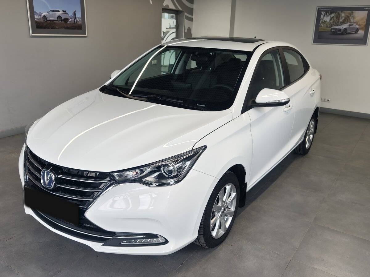 Changan Alsvin 2024 года с пробегом. Посмотреть фото