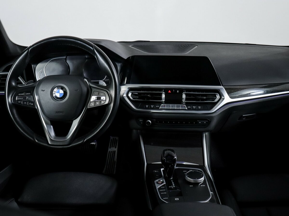 BMW 3 серии 2020 года с пробегом. Фото: #9
