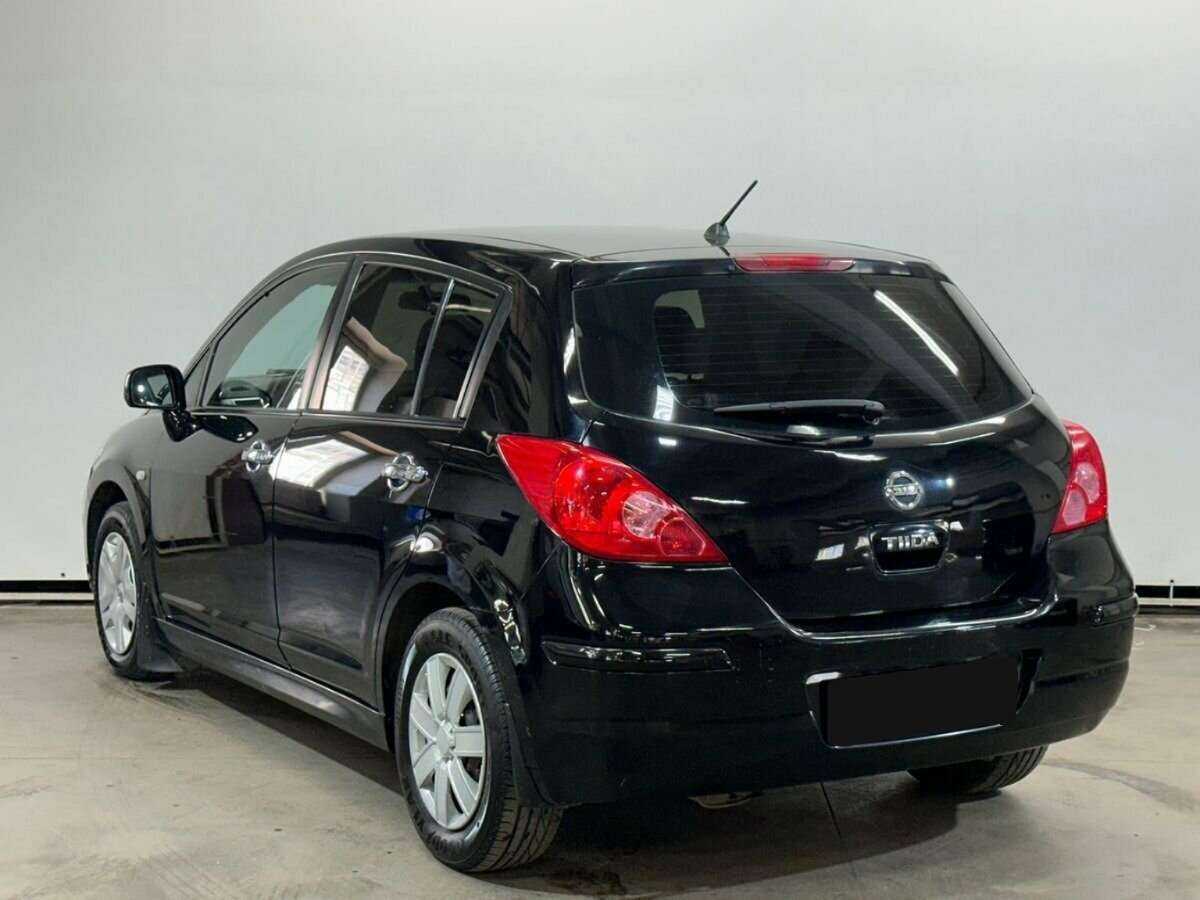 Nissan Tiida 2010 года с пробегом. Фото: #6