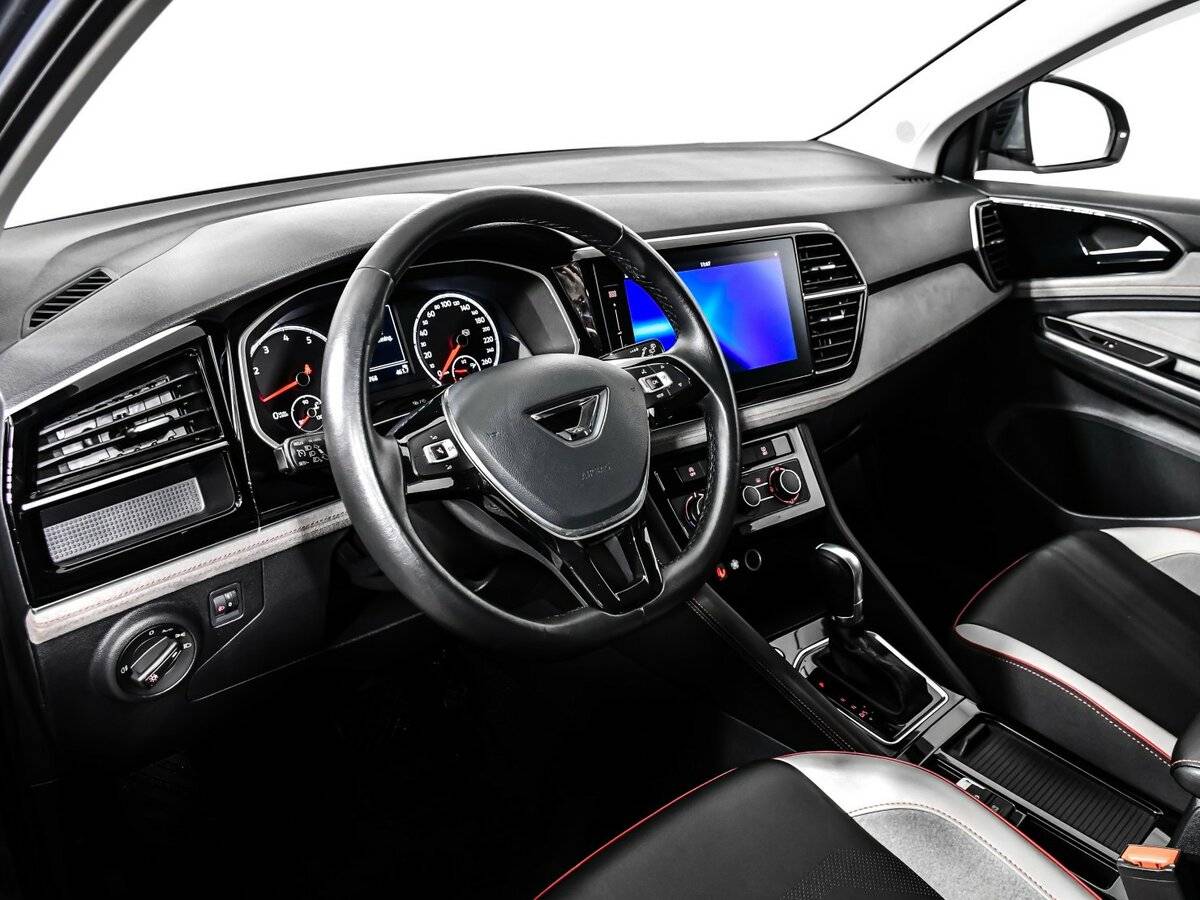 Jetta VS7 2022 года с пробегом. Фото: #10