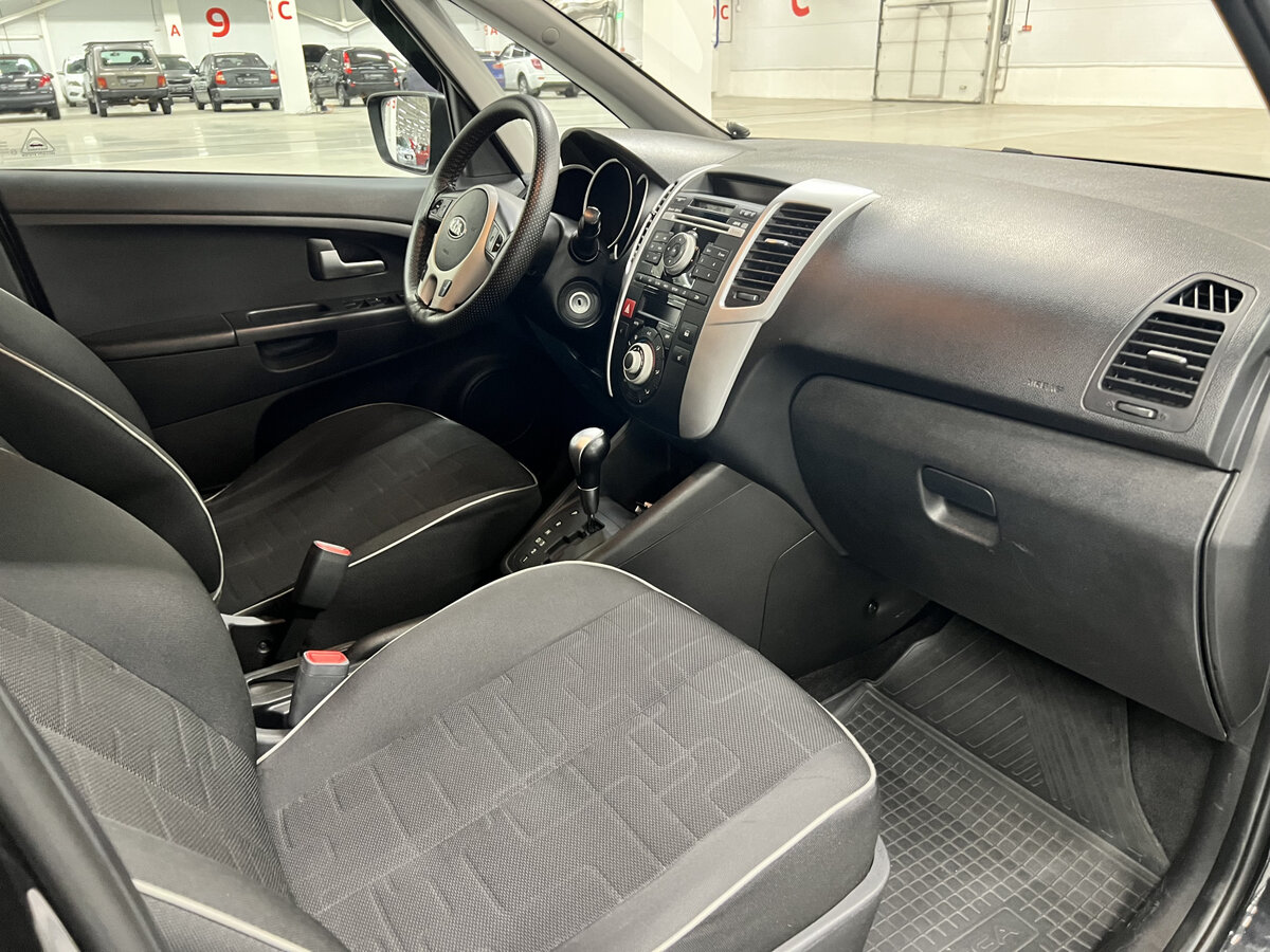 Kia Venga 2013 года с пробегом. Фото: #9