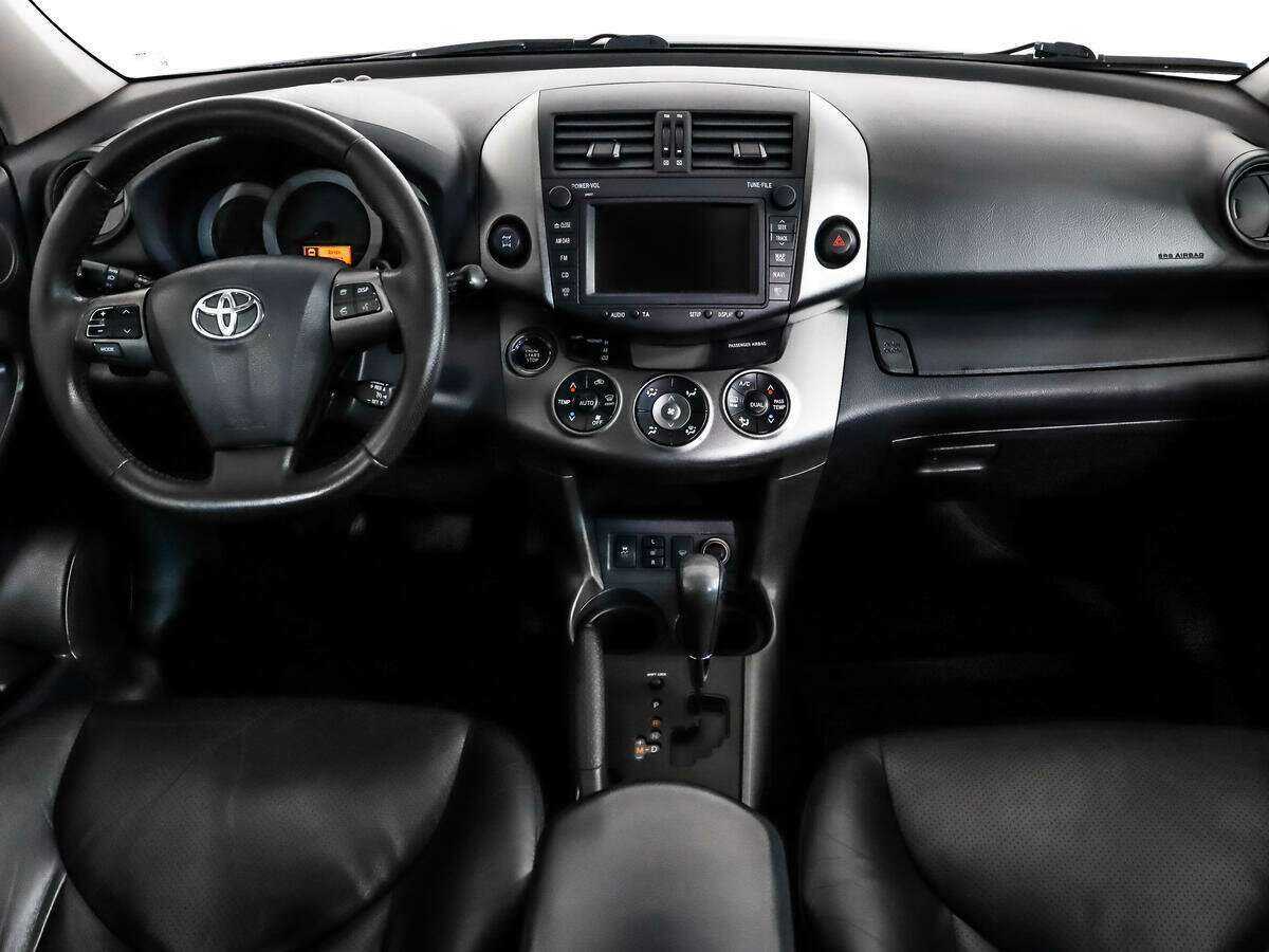 Toyota RAV4 2011 года с пробегом. Фото: #13