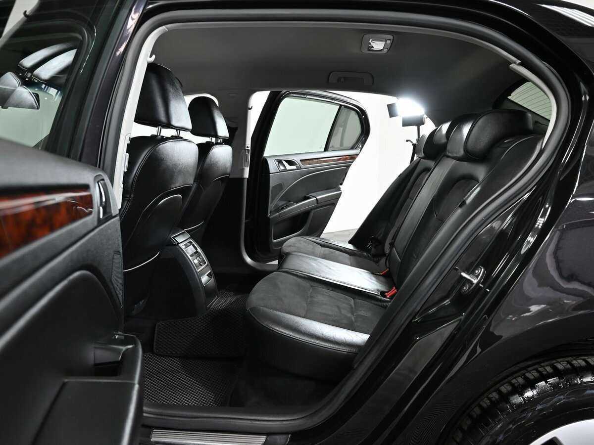 Skoda Superb 2010 года с пробегом. Фото: #5