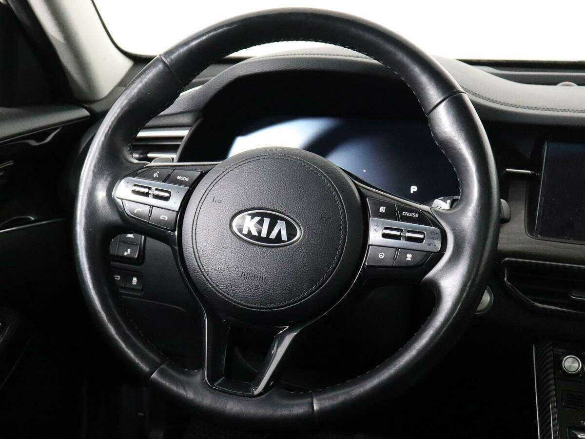 Kia K7 2019 года с пробегом. Фото: #11