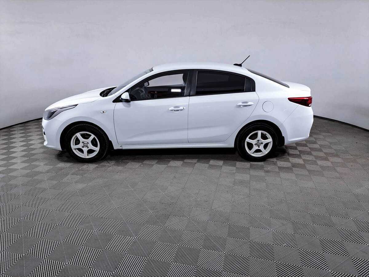 Kia Rio 2018 года с пробегом. Фото: #7