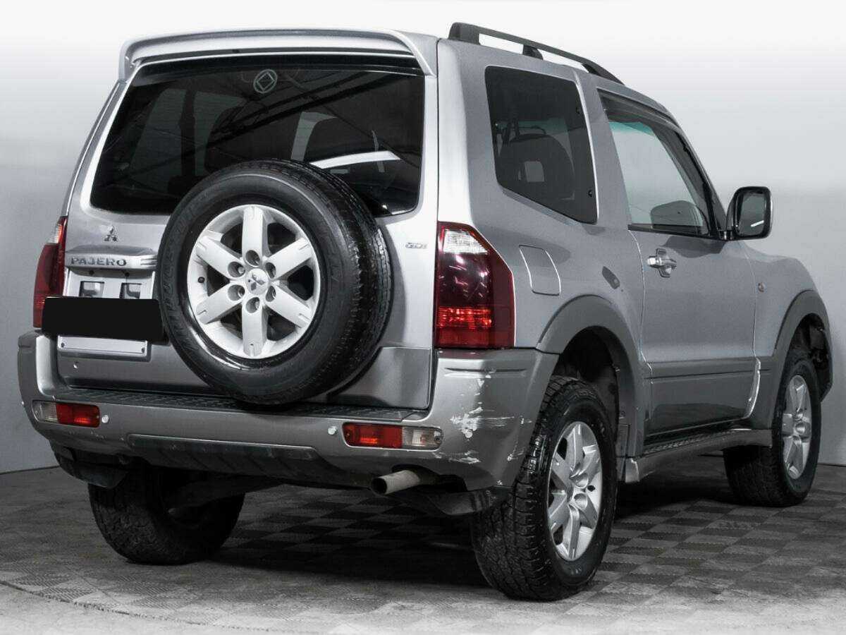 Mitsubishi Pajero 2004 года с пробегом. Фото: #4