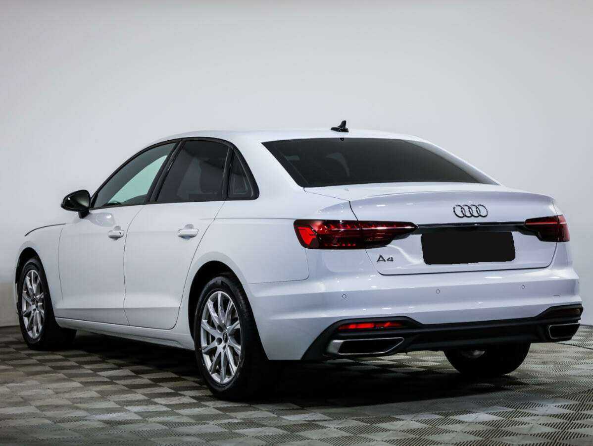 Audi A4 2021 года с пробегом. Фото: #5