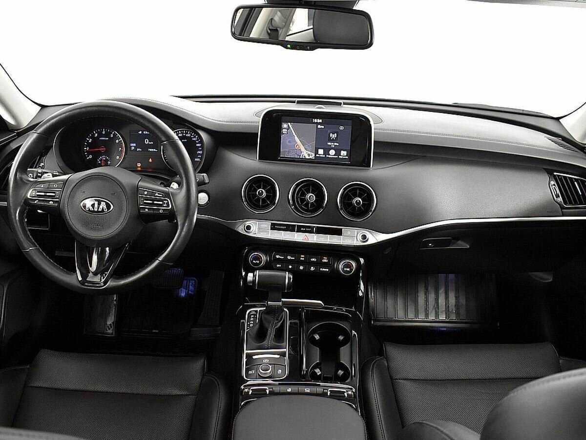 Kia Stinger 2018 года с пробегом. Фото: #8