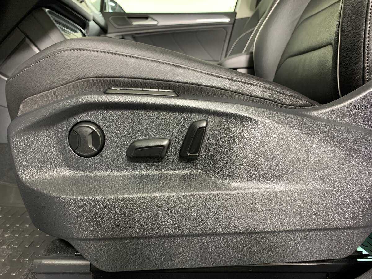 Volkswagen Tiguan 2021 года с пробегом. Фото: #16