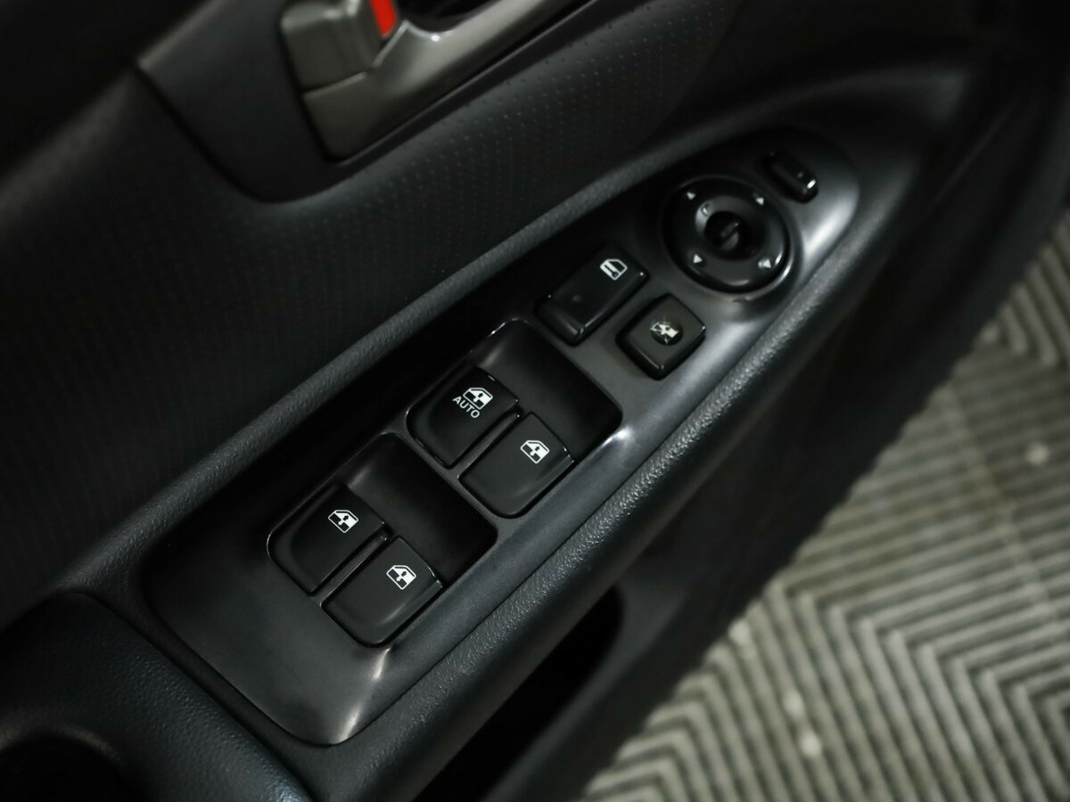 Kia Magentis 2009 года с пробегом. Фото: #19