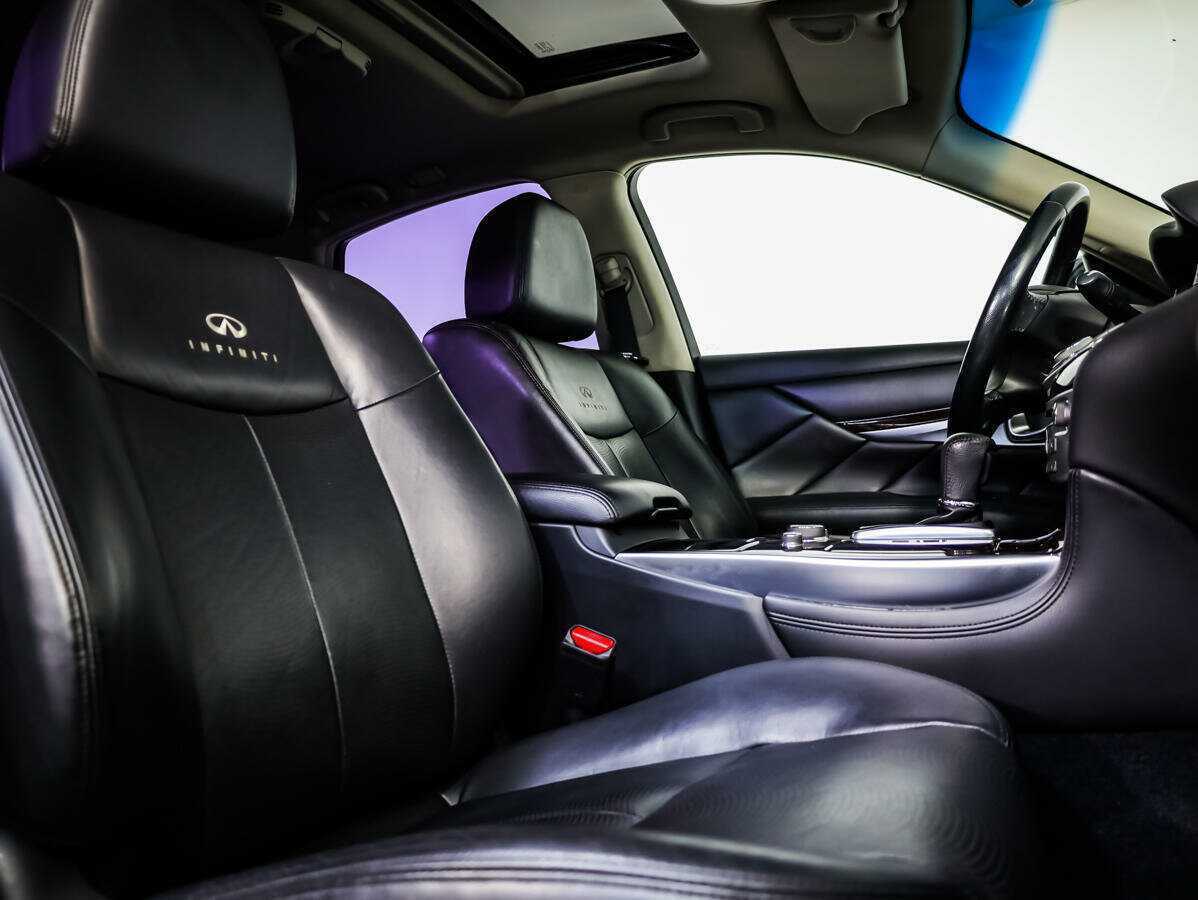 Infiniti M 2012 года с пробегом. Фото: #10