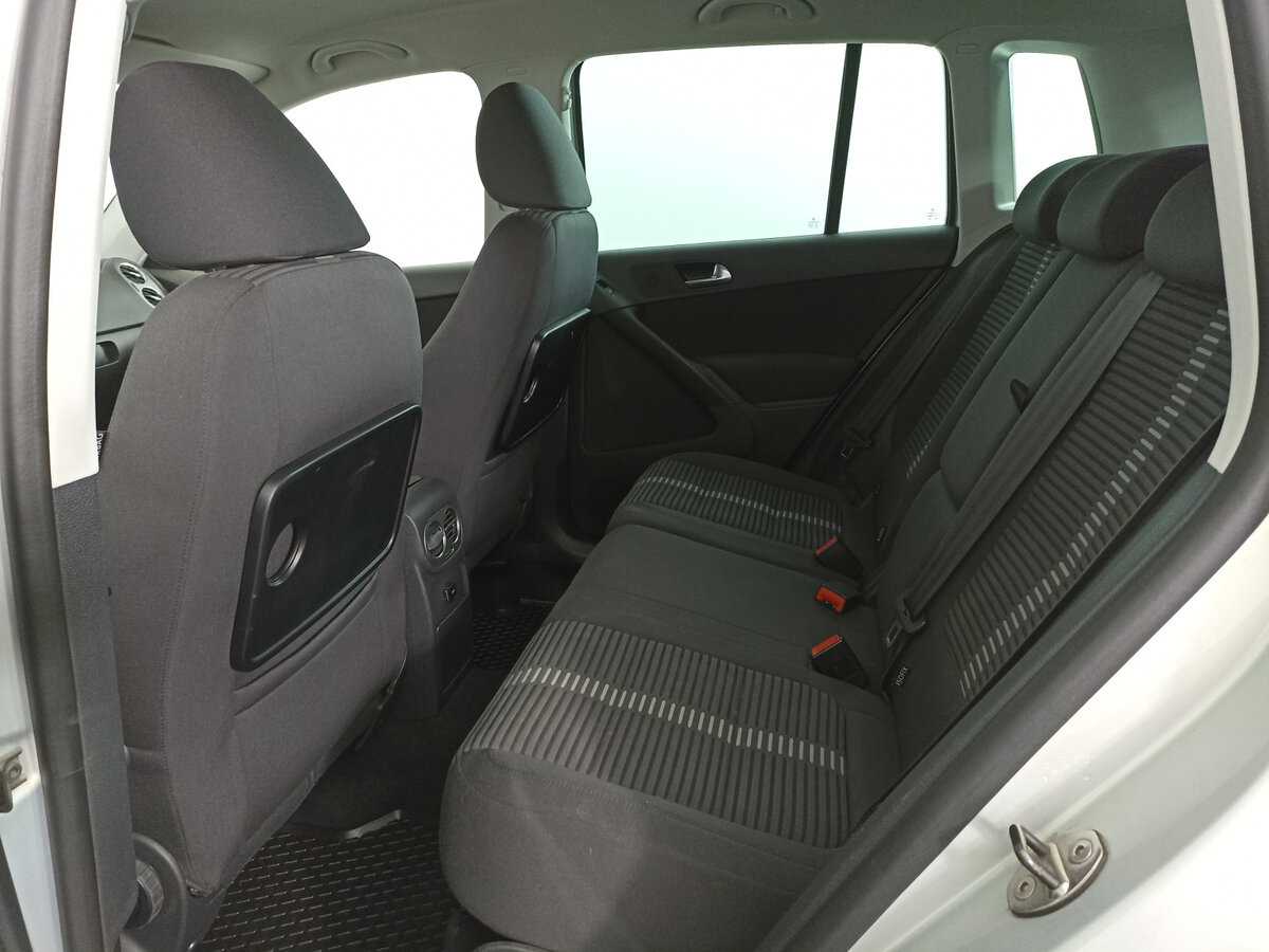 Volkswagen Tiguan 2010 года с пробегом. Фото: #7