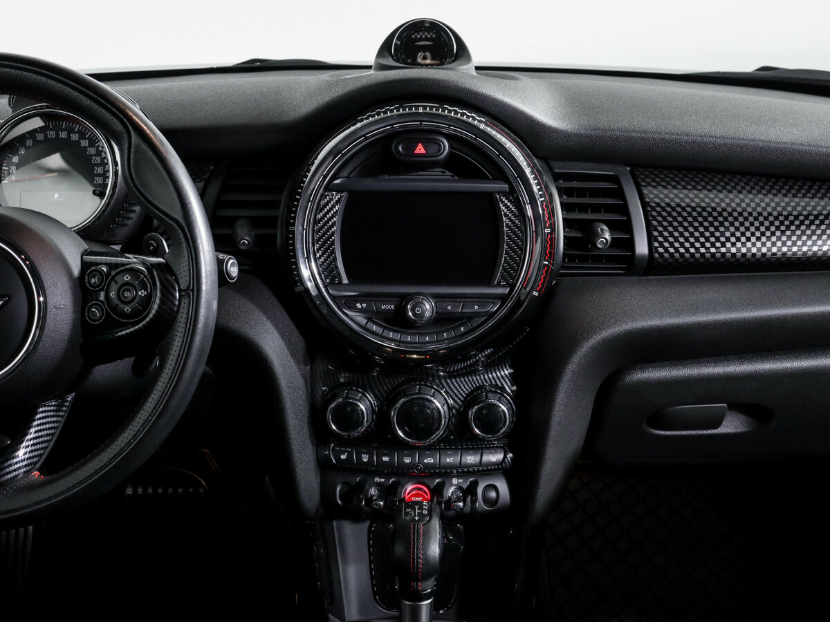 Mini Hatch 2017 года с пробегом. Фото: #10