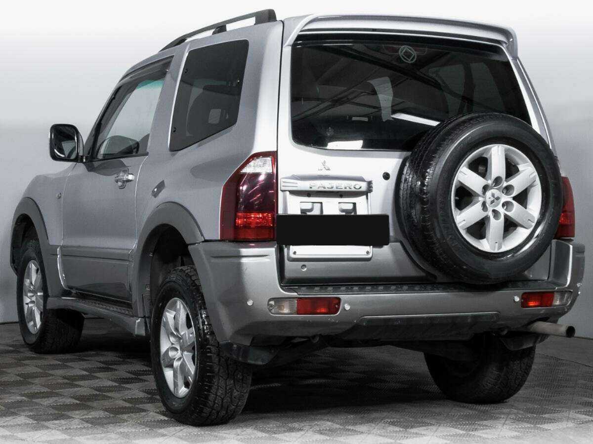 Mitsubishi Pajero 2004 года с пробегом. Фото: #6