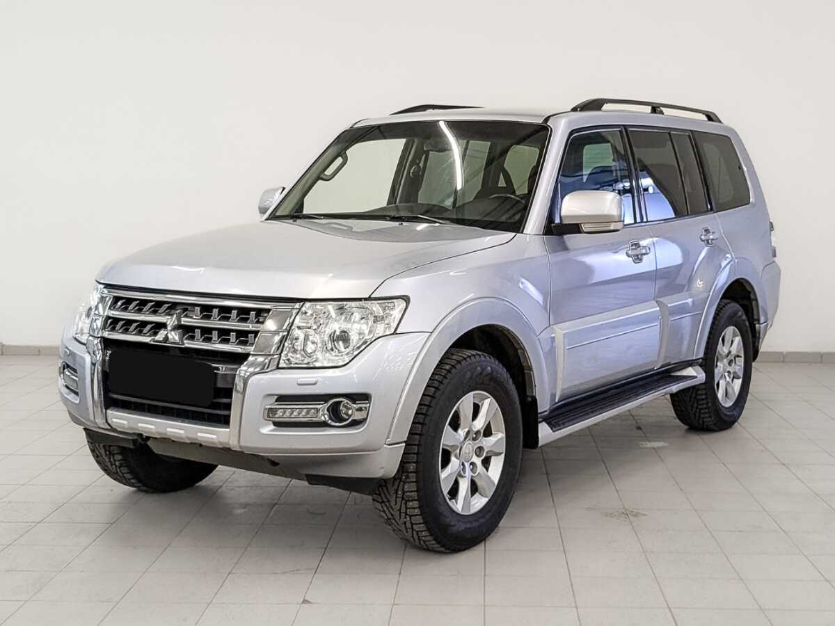 Mitsubishi Pajero 2014 года с пробегом. Фото: #0
