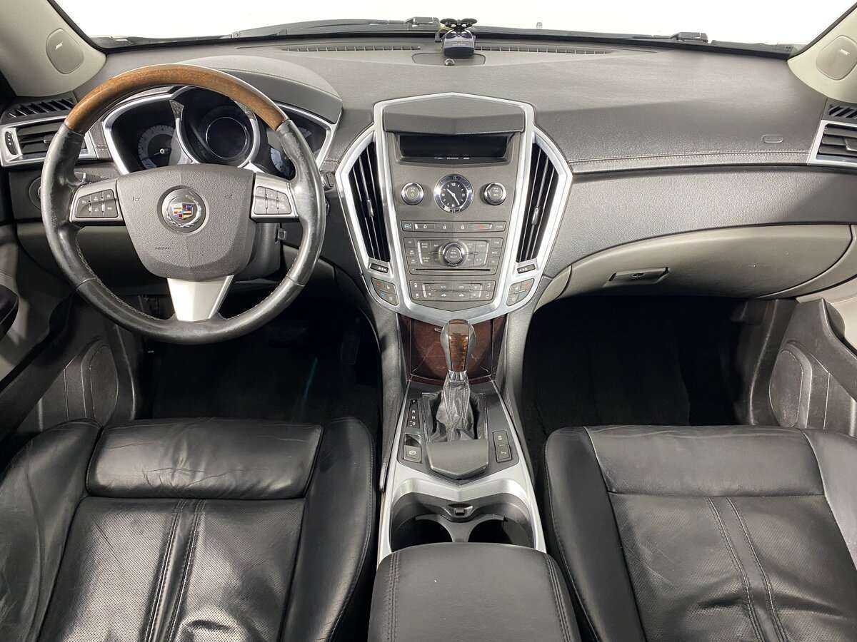 Cadillac SRX 2011 года с пробегом. Фото: #11