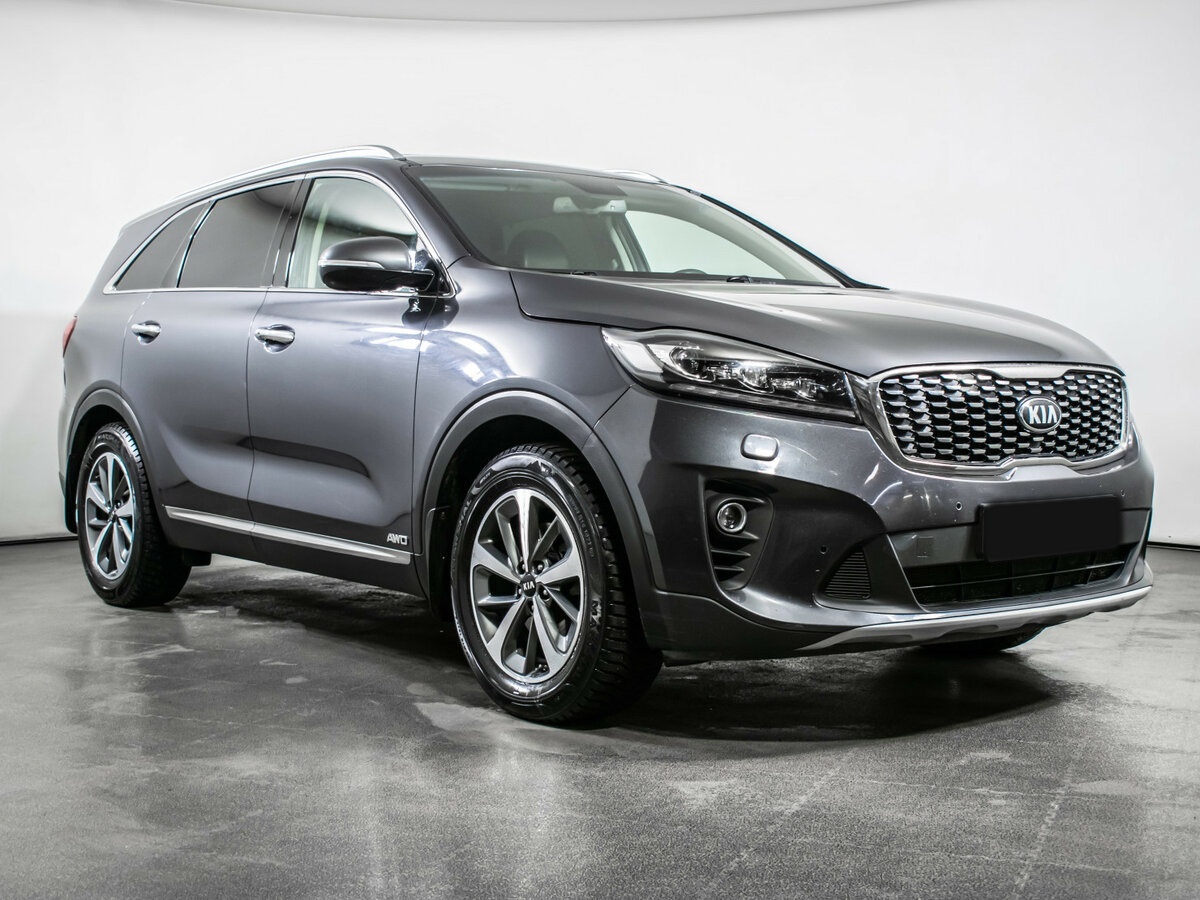 Kia Sorento 2017 года с пробегом. Фото: #2