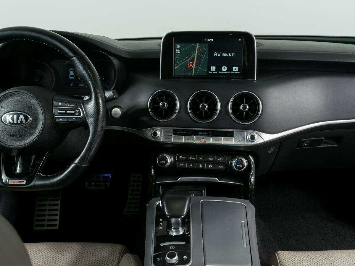 Kia Stinger 2018 года с пробегом. Фото: #7