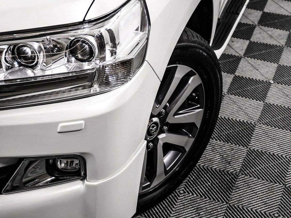 Toyota Land Cruiser 2016 года с пробегом. Фото: #13