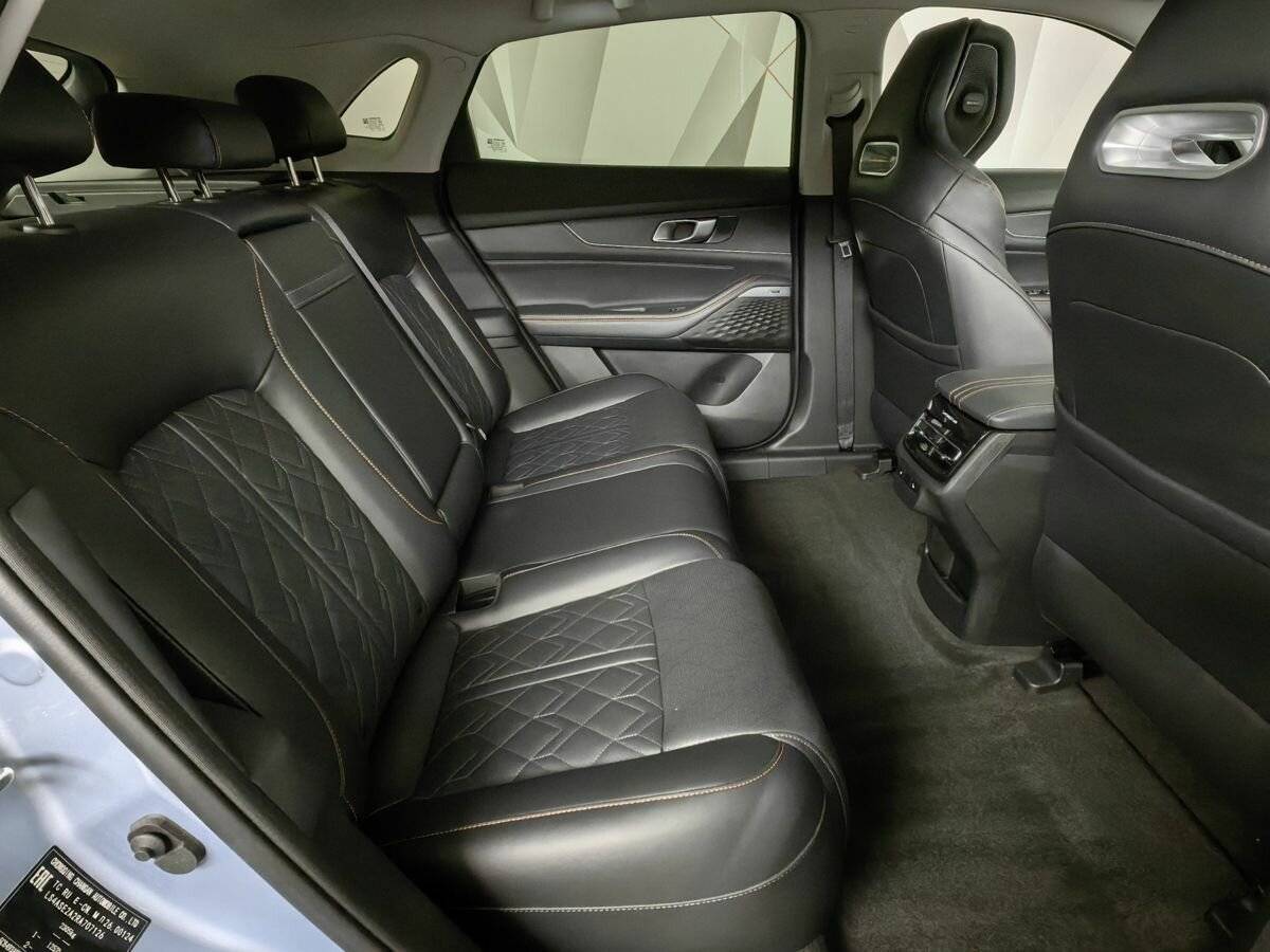 Changan UNI-K 2024 года с пробегом. Фото: #11