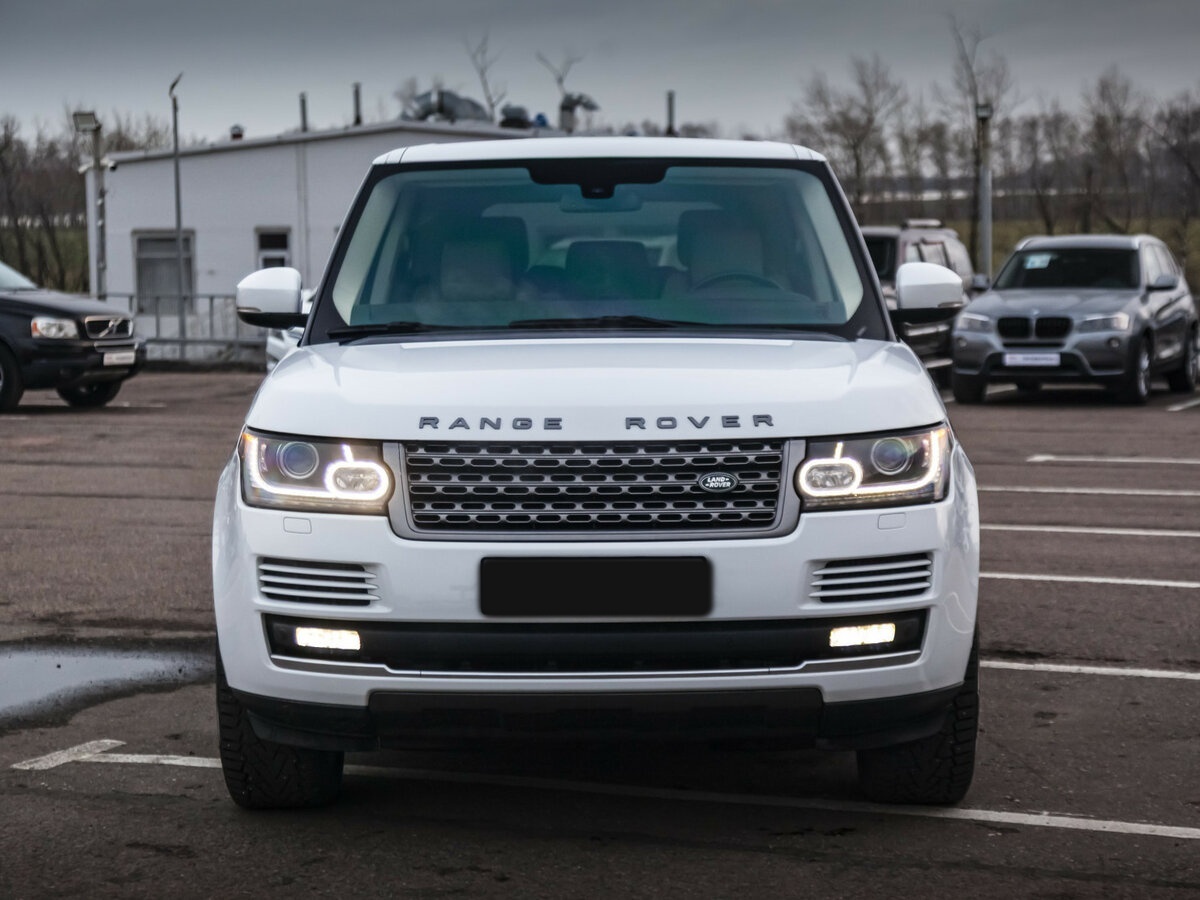 Land Rover Range Rover 2013 года с пробегом. Фото: #1