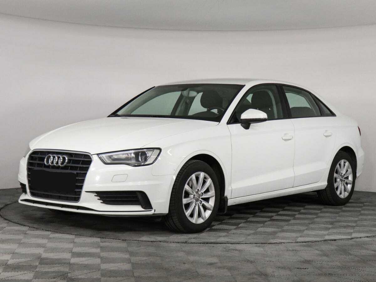 Audi A3 2013 года с пробегом. Посмотреть фото