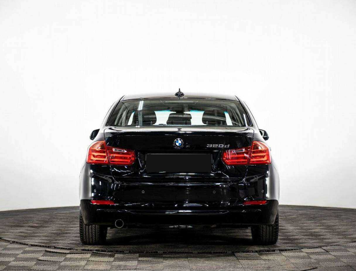 BMW 3 серии 2013 года с пробегом. Фото: #4