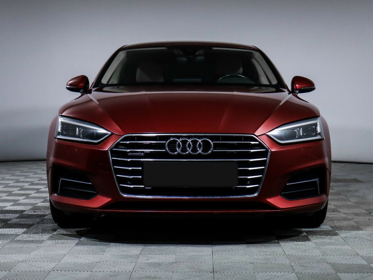 Audi A5 2016 года с пробегом. Фото: #1