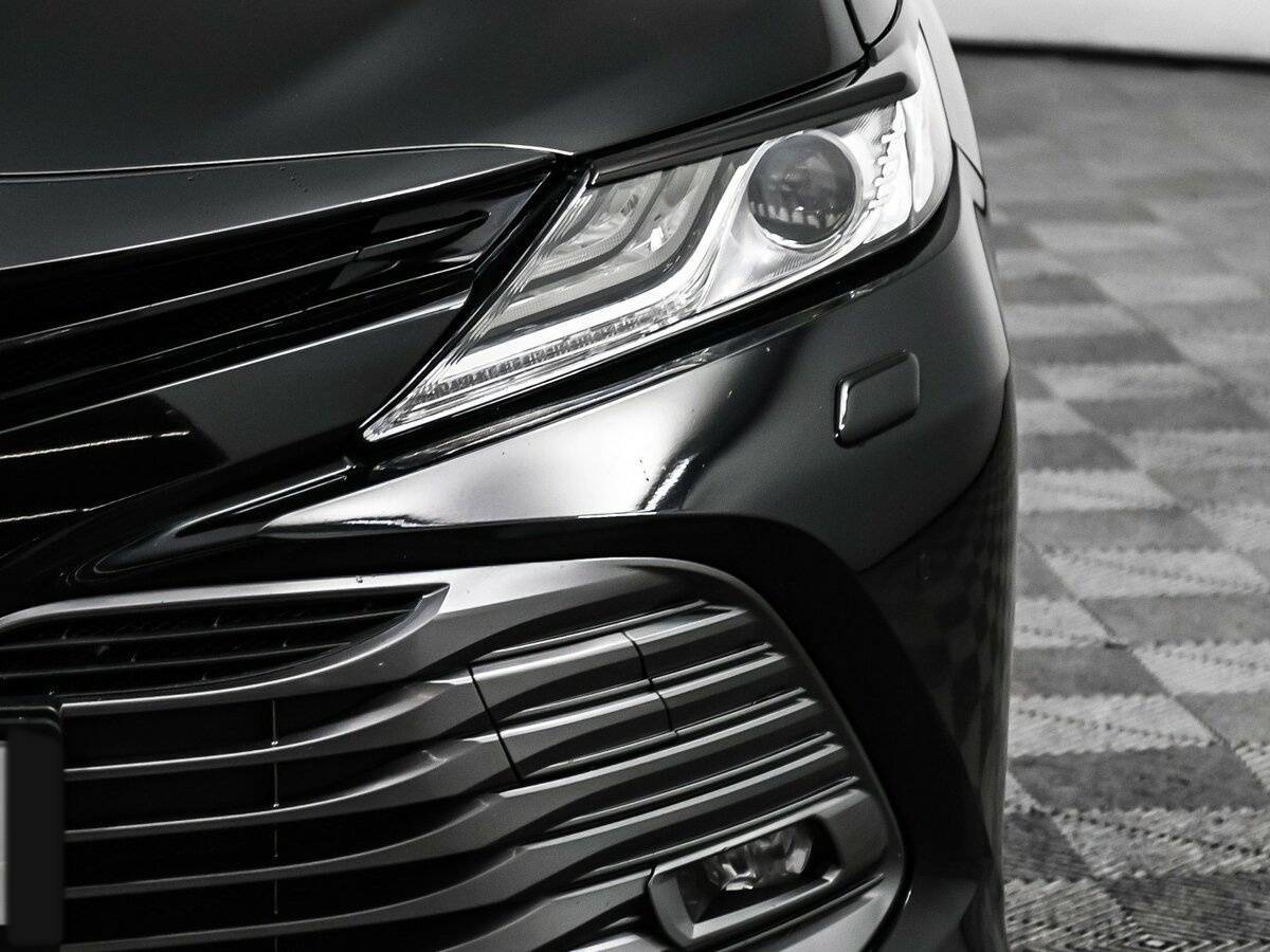 Toyota Camry 2018 года с пробегом. Фото: #14