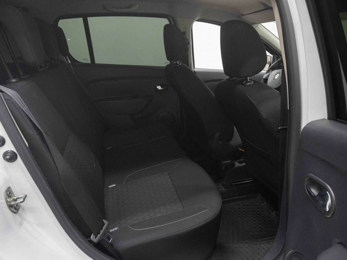 Renault Sandero 2016 года с пробегом. Фото: #9