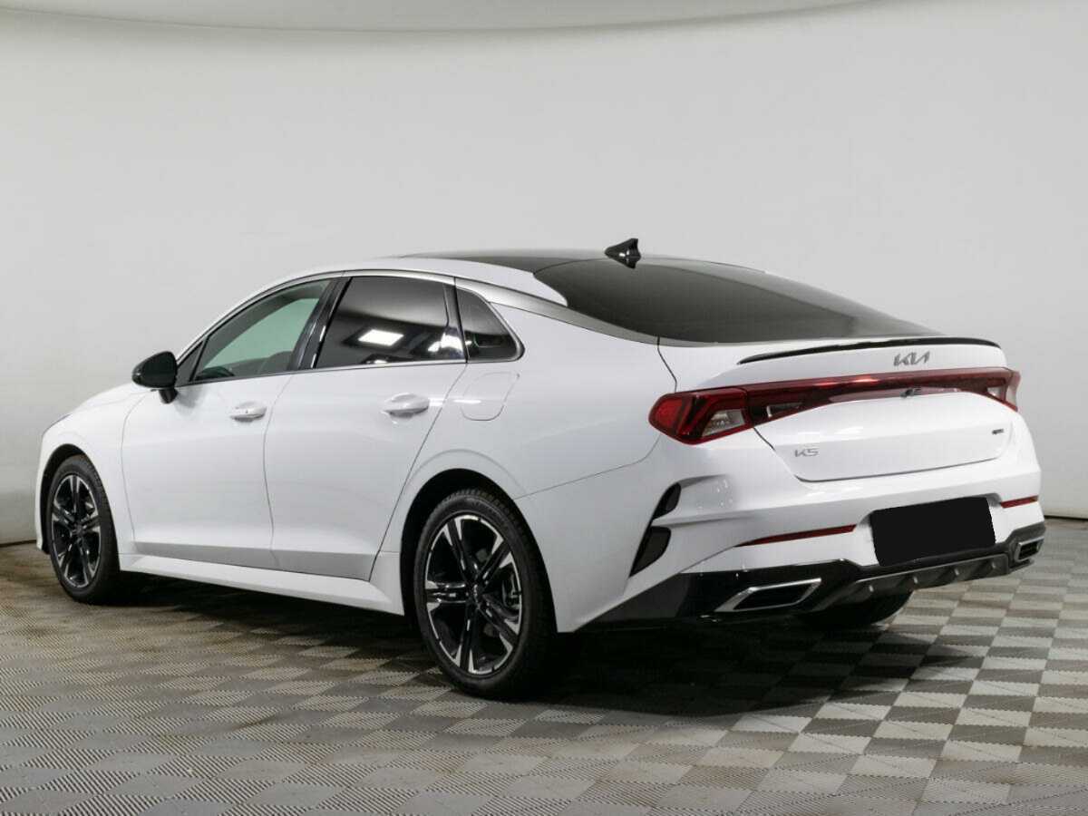 Kia K5 2023 года с пробегом. Фото: #6