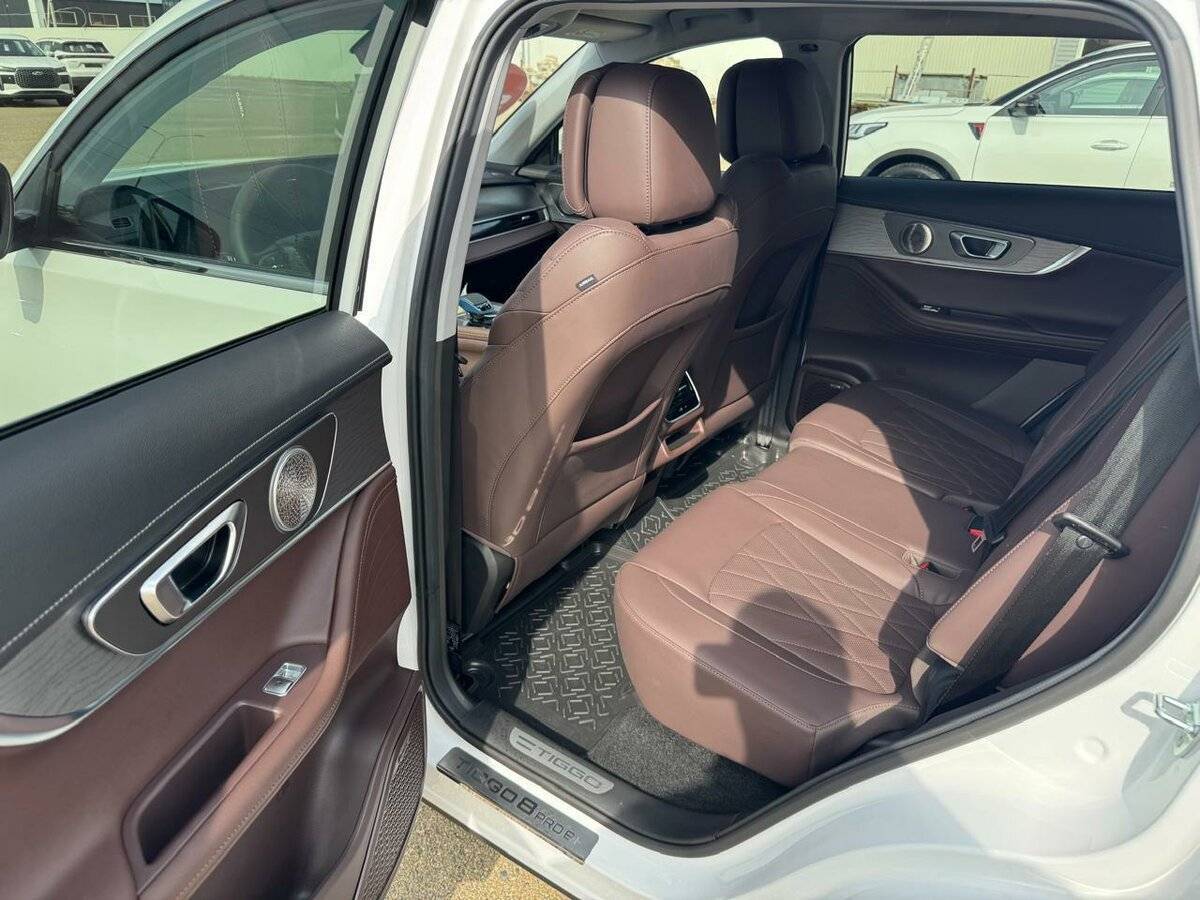Chery Tiggo 8 Pro 2023 года с пробегом. Фото: #12