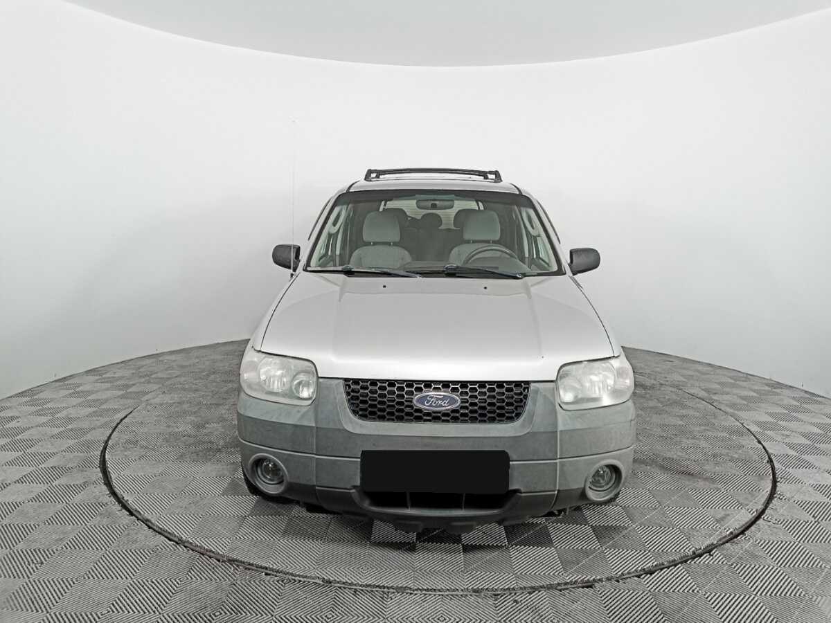 Ford Escape 2004 года с пробегом. Фото: #1
