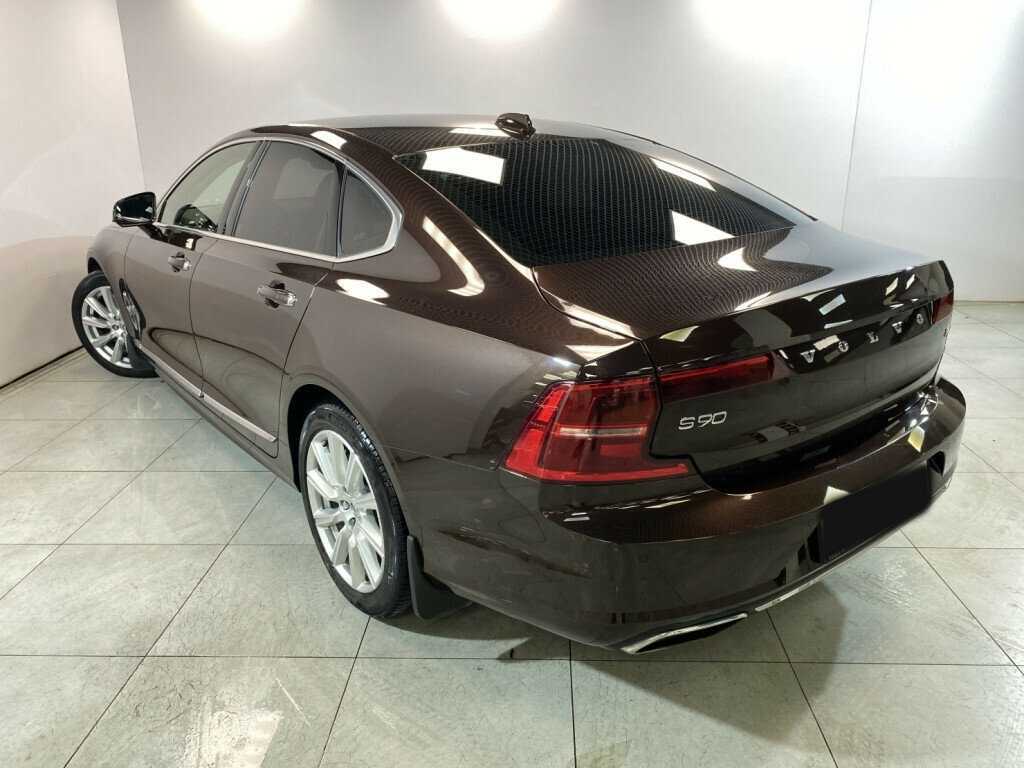 Volvo S90 2019 года с пробегом. Фото: #4