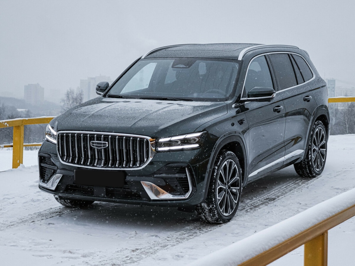 Geely Monjaro 2025 года с пробегом. Посмотреть фото