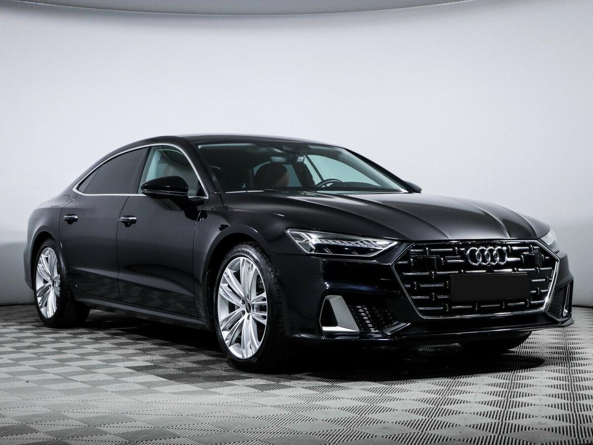 Audi A7 2024 года с пробегом. Фото: #2