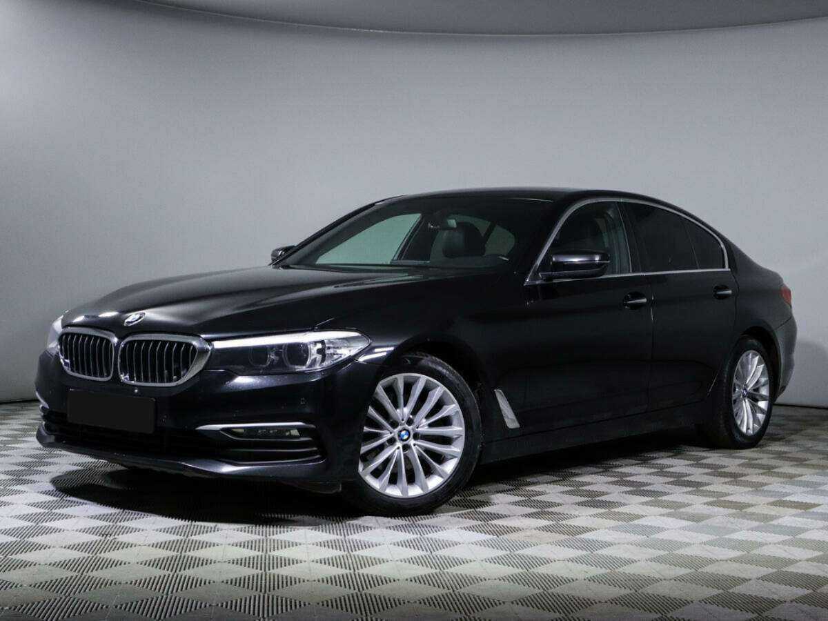 BMW 5 серии 2017 года с пробегом. Фото: #0