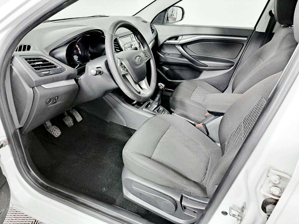 Lada (ВАЗ) Vesta 2019 года с пробегом. Фото: #13