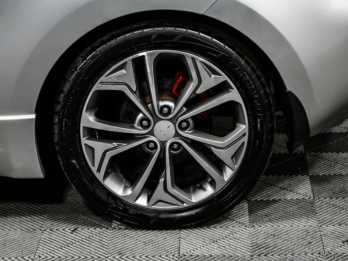 Kia Ceed GT 2015 года с пробегом. Фото: #12