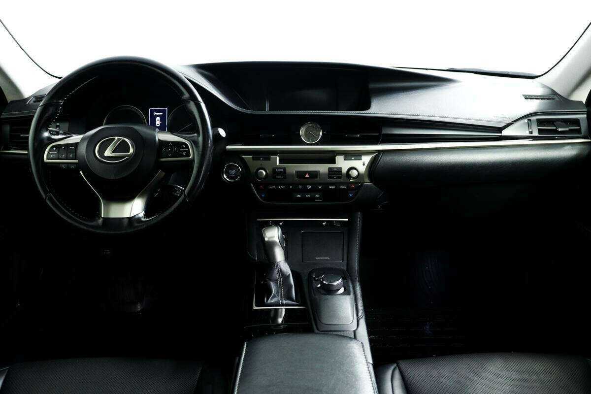 Lexus ES 2016 года с пробегом. Фото: #10