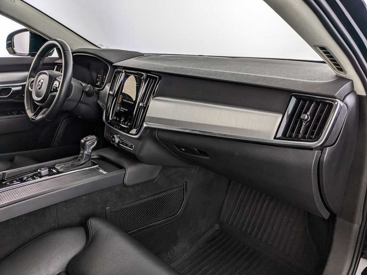 Volvo S90 2019 года с пробегом. Фото: #8