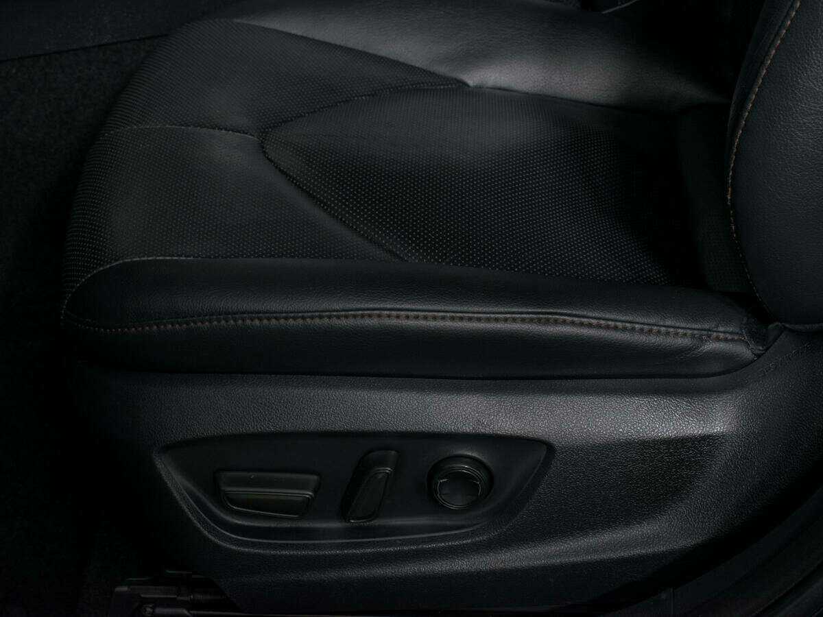 Toyota Camry 2020 года с пробегом. Фото: #7