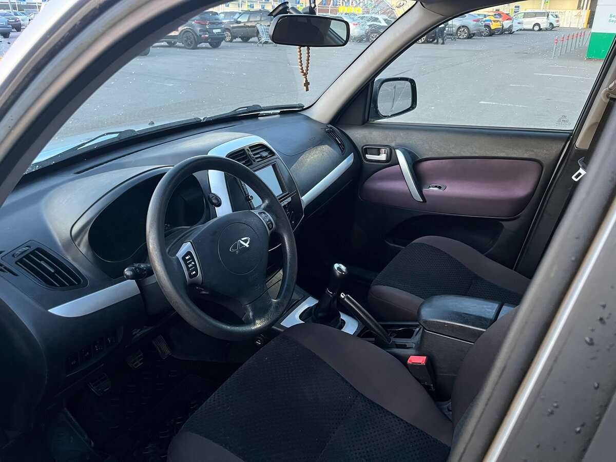 Chery Tiggo (T11) 2012 года с пробегом. Фото: #13