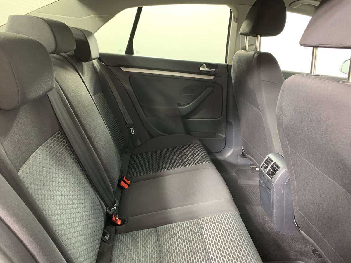 Volkswagen Jetta 2009 года с пробегом. Фото: #14