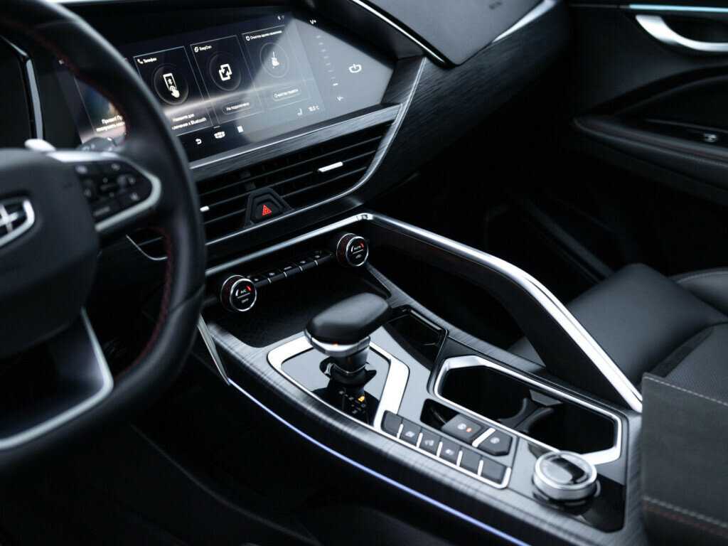 Geely Tugella 2021 года с пробегом. Фото: #28