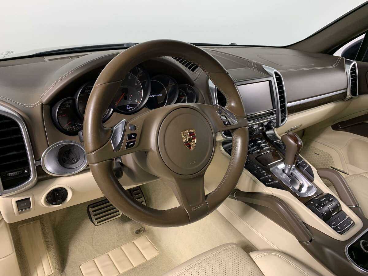 Porsche Cayenne 2012 года с пробегом. Фото: #16
