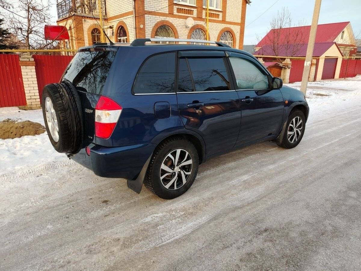 Chery Tiggo (T11) 2013 года с пробегом. Фото: #3